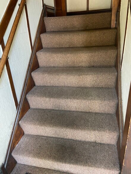 More Photos Of 4832 W Montrose Ave, Chicago Apartments For Sale