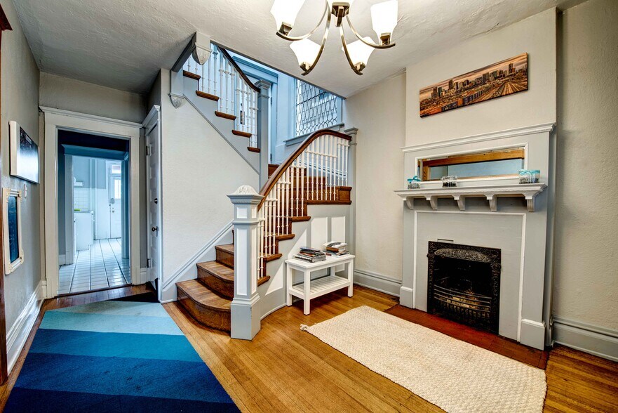 More Photos Of 1225 N Clarkson St, Denver Apartments For Sale