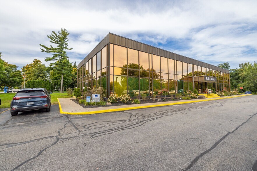 More Photos Of 80 West Ave, Brockport Medical For Lease
