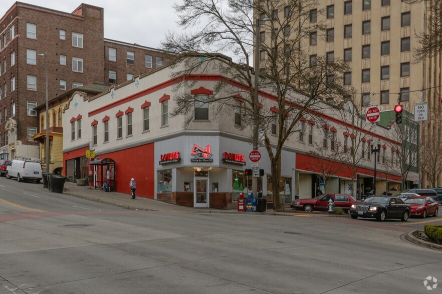 Primary Photo Of 752-766 St Helens Ave, Tacoma Storefront Retail Residential For Lease