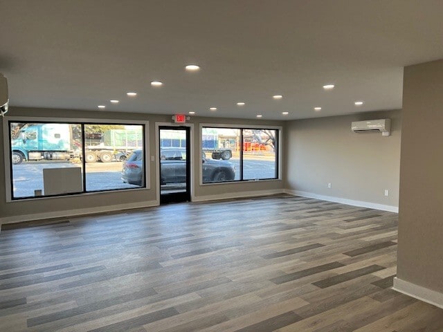 More Photos Of 139 N Main St, Summerville Storefront For Lease