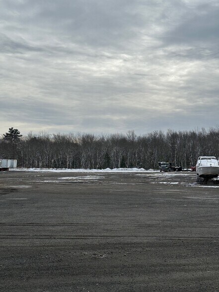 More Photos Of 944 Adams St, Abington Land For Lease