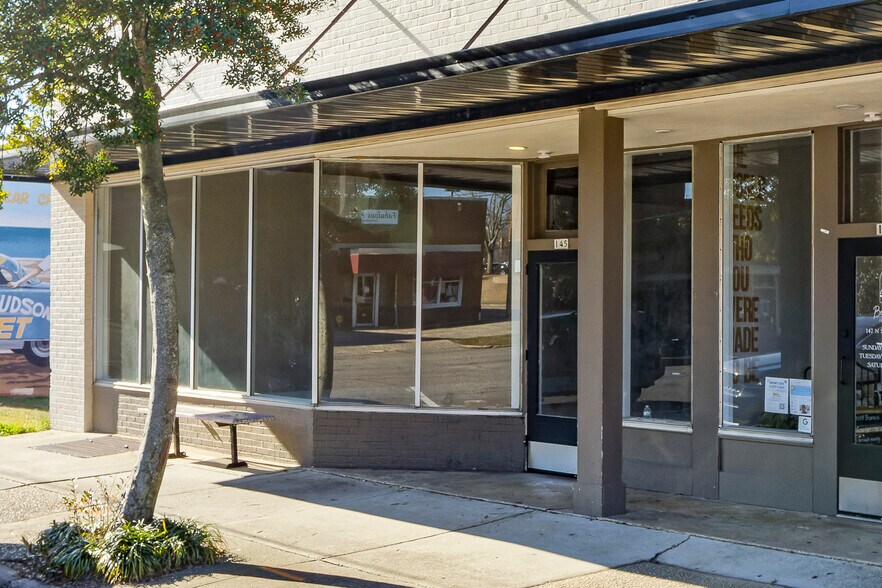 More Photos Of 145-147 N Steele St, Sanford Storefront For Lease