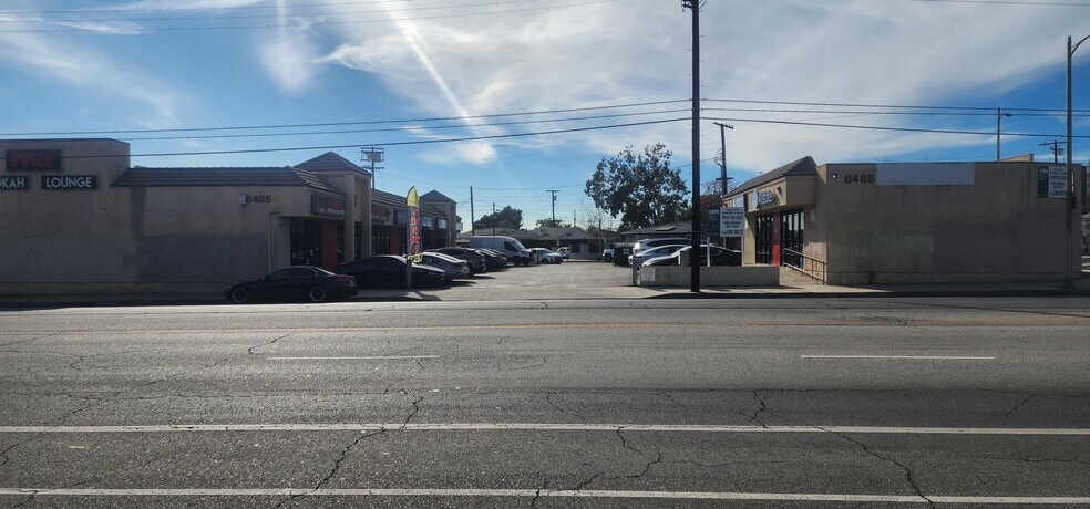 More Photos Of 8485 Glenoaks Blvd, Sun Valley Unknown For Lease