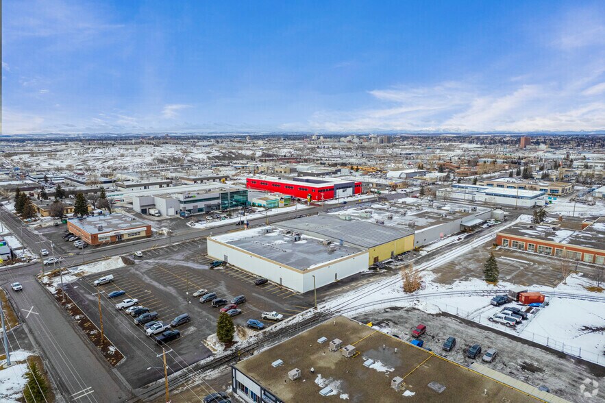 More Photos Of 1010 42nd Ave SE, Calgary Bowling Alley For Lease