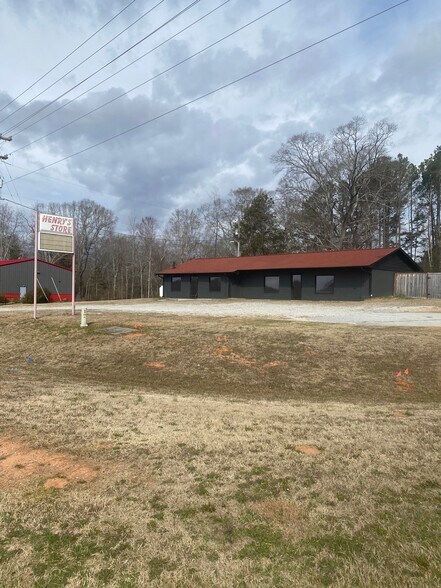 More Photos Of 9358 Highway 76 W, Gray Court Convenience Store For Sale