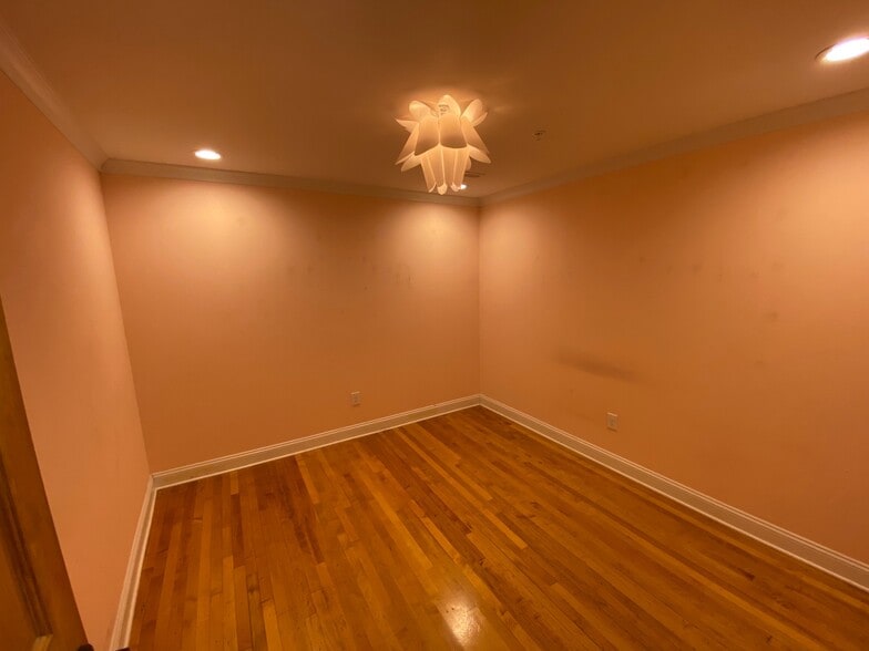 More Photos Of 30 S Union St, Concord Storefront Retail Office For Lease