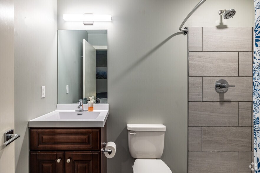 More Photos Of 603 East St, Parkville Multifamily For Sale