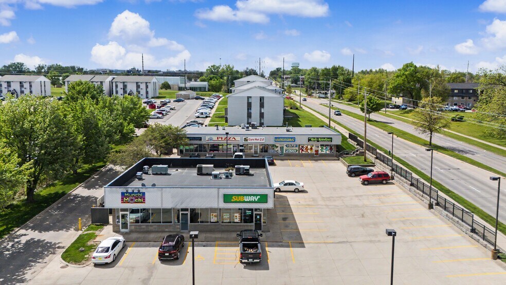 More Photos Of , Cedar Rapids General Retail For Sale