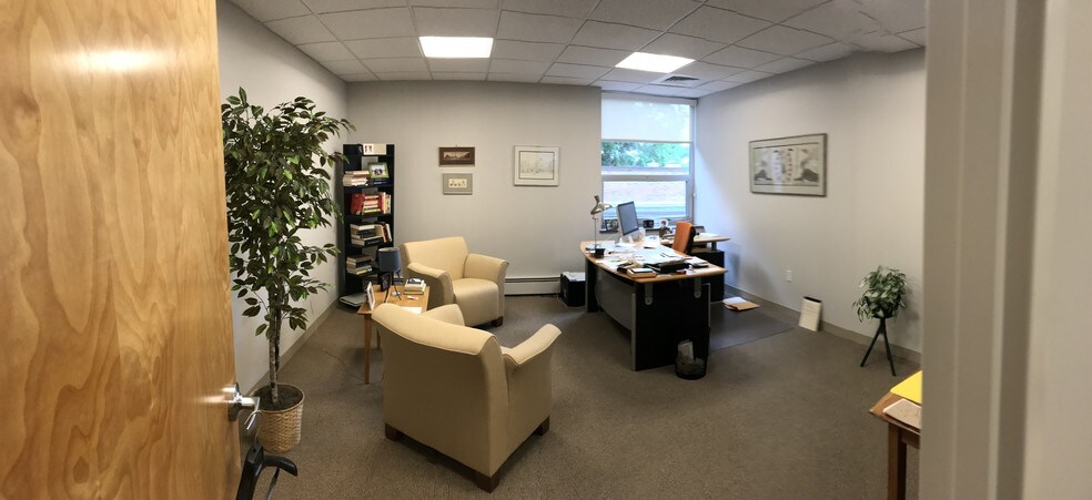 More Photos Of 68 Leonard St, Belmont Office For Lease