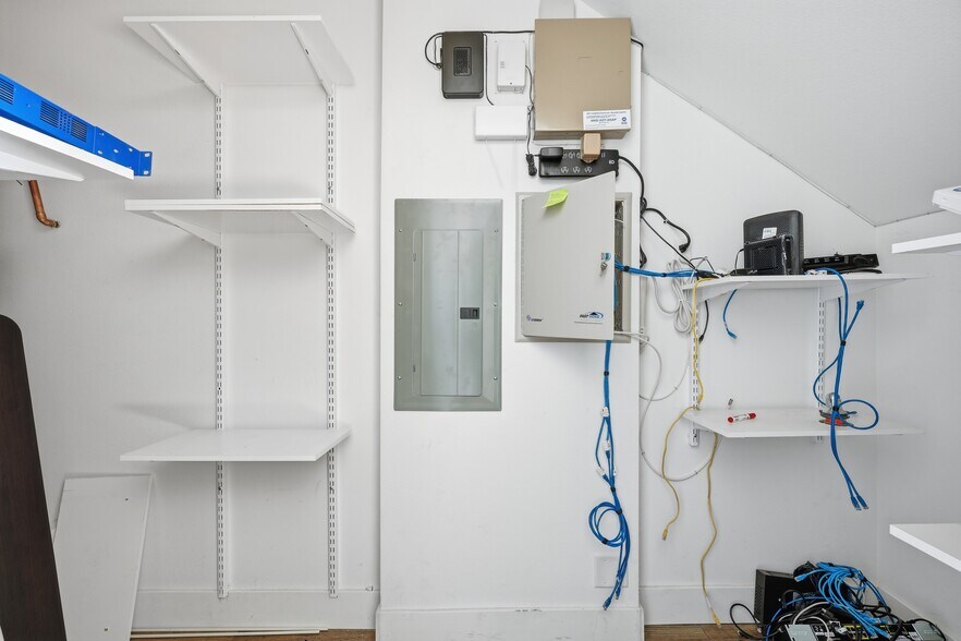 More Photos Of 7336 W Post Rd, Las Vegas Loft Creative Space For Lease