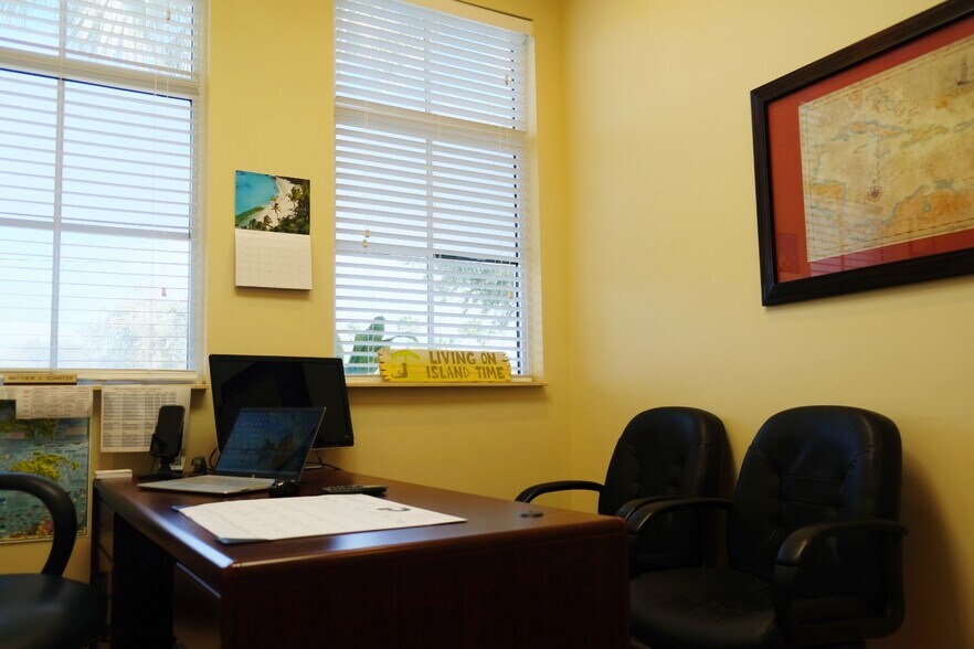 More Photos Of 3307 Northlake Blvd, Palm Beach Gardens Office For Sale