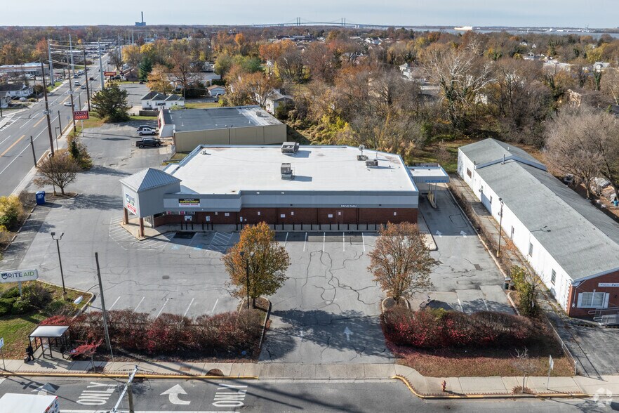 More Photos Of 130 E Main St, Penns Grove Drugstore For Lease