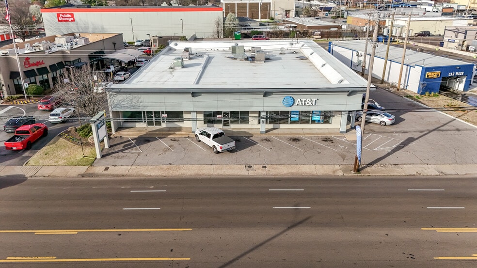 Primary Photo Of 4934-4938 Poplar Ave, Memphis General Retail For Sale
