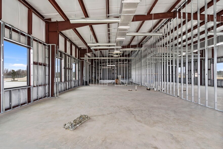 More Photos Of Hwy. 90 and Commerce, Katy Office For Lease
