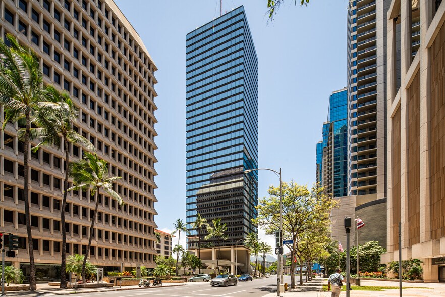 More Photos Of 1188 Bishop St, Honolulu Office For Sale