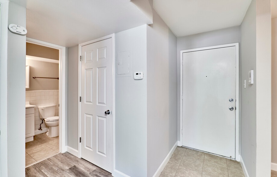More Photos Of 7594 Watson Rd, Saint Louis Apartments For Sale