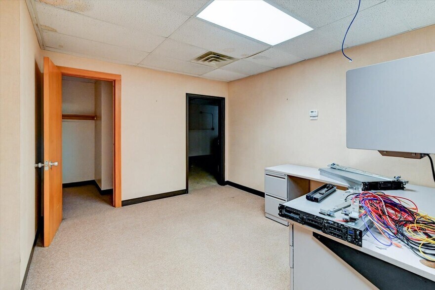 More Photos Of 520 E Holum St, Deforest Schools For Sale