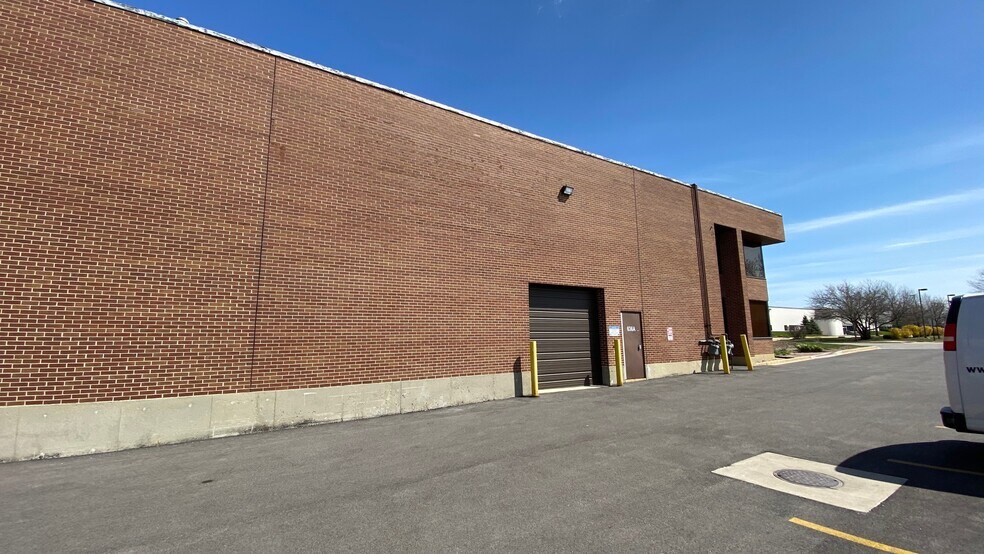 More Photos Of 636 Remington Rd, Schaumburg Office For Lease