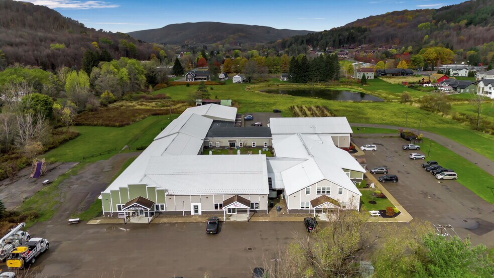 More Photos Of 2-85 Bristol Ln, Ellicottville General Retail For Sale