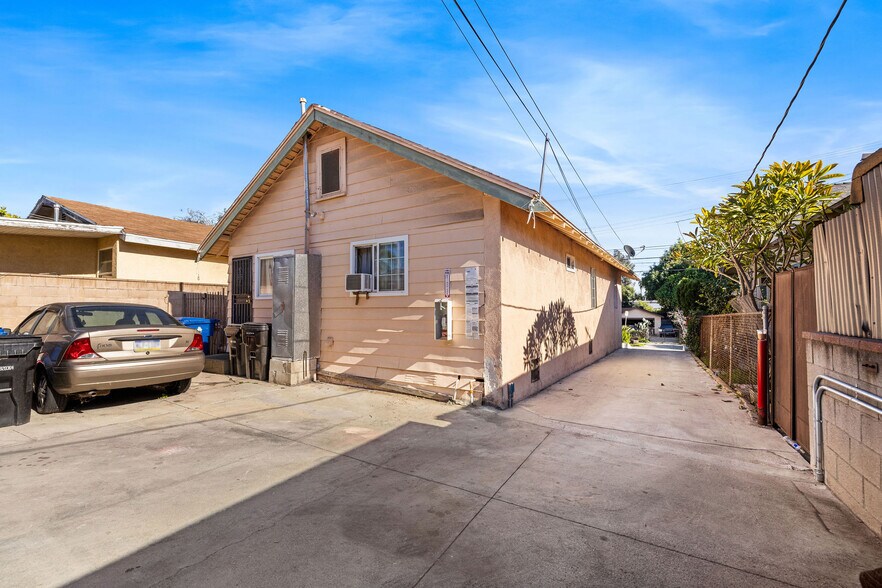 More Photos Of 127 S Evergreen Ave, Los Angeles Multifamily For Sale
