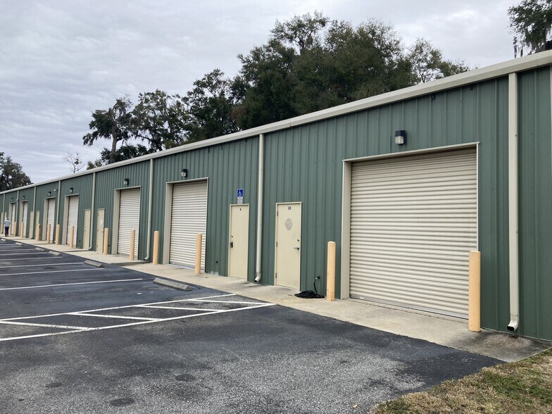 Primary Photo Of 617 S US 301, Sumterville Warehouse For Lease