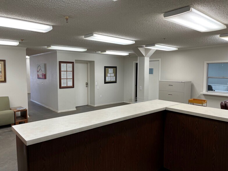 More Photos Of 2411 Avenue E, Lubbock Industrial For Sale
