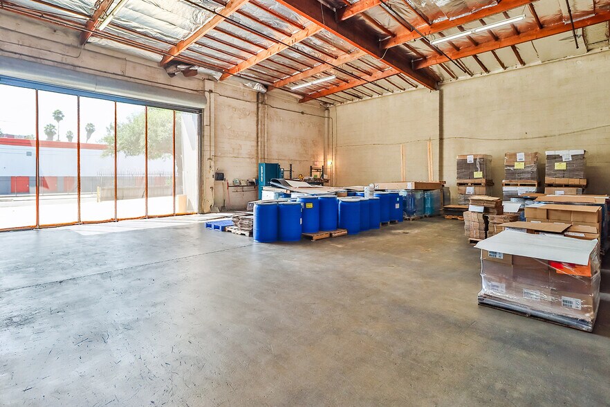 More Photos Of 3030 Fletcher Dr, Los Angeles Manufacturing For Sale