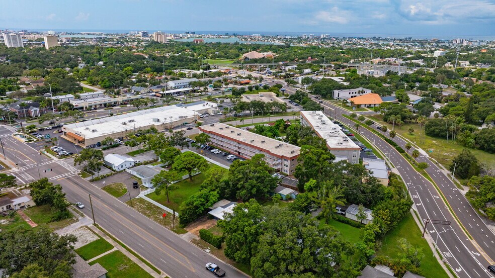 More Photos Of 200 66th St N, Saint Petersburg Office Residential For Sale
