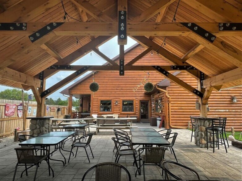 More Photos Of 2262 Deeter Rd & M72, Luzerne Restaurant For Sale