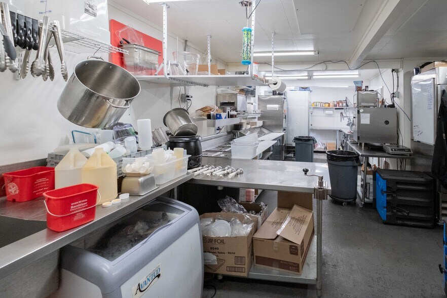 More Photos Of 14965 W Bow Hill Rd, Bow General Retail For Sale