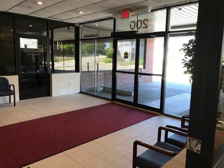 More Photos Of 200 Dexter Ave, Watertown Medical For Lease