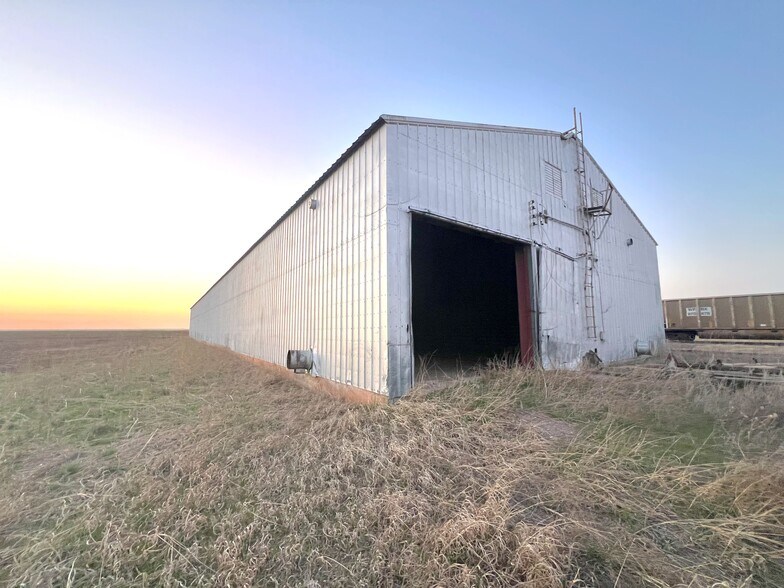 More Photos Of 1st St & Wilburn Ave St, Hollister Contractor Storage Yard For Sale