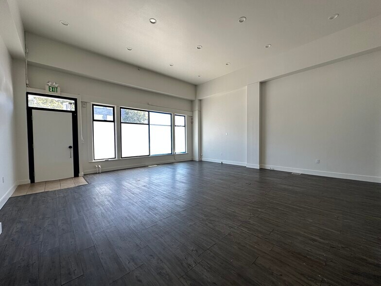 More Photos Of 122 9th St, San Francisco Loft Creative Space For Lease