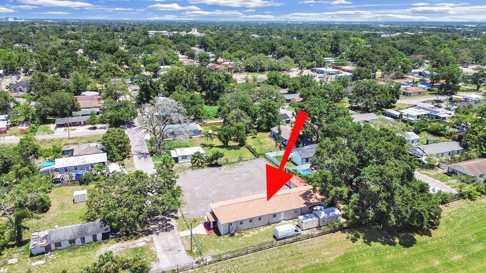 More Photos Of 3201 E Genessee St, Tampa Religious Facility For Sale