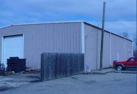 Primary Photo Of 23455 Griswold Rd, South Lyon Warehouse For Lease