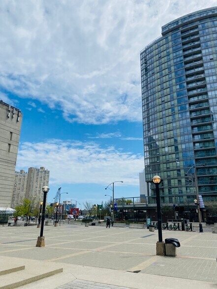 More Photos Of 65 Navy Wharf, Toronto Land For Lease