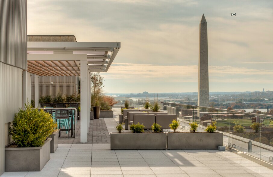 More Photos Of 655 15th St NW, Washington Coworking Space