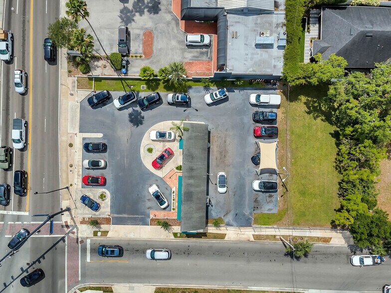 More Photos Of 609 W Fairbanks Ave, Winter Park Auto Repair For Sale