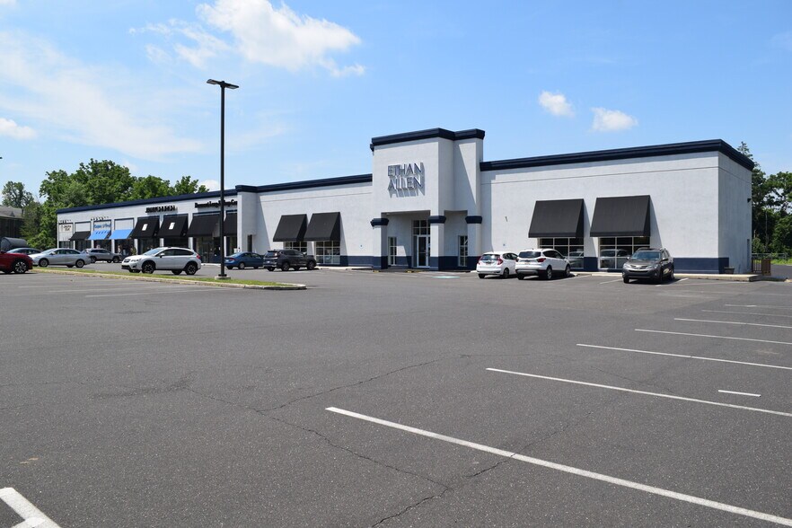 More Photos Of 668 Bethlehem Pike, Montgomeryville Unknown For Lease