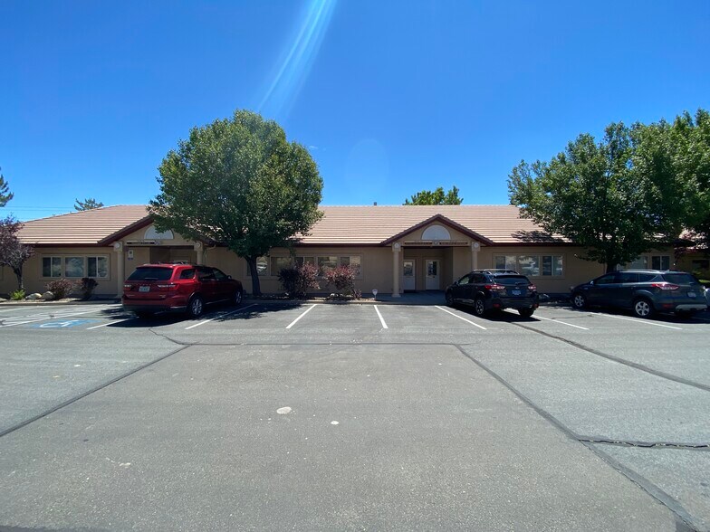 More Photos Of 2115 Green Vista Dr, Sparks Medical For Lease