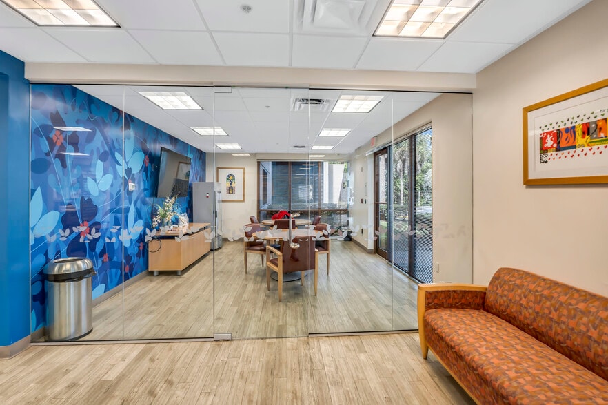 More Photos Of 3900 NW 126th Ave, Coral Springs Warehouse For Sale