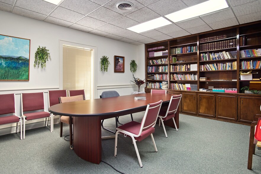 More Photos Of 5900 Reynolds Rd, Morrow Loft Creative Space For Lease