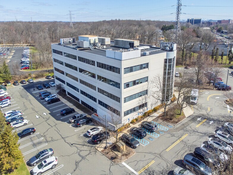 More Photos Of 2 Lincoln Hwy, Edison Medical For Lease