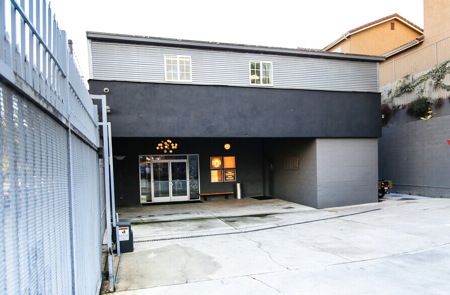 More Photos Of 1176 W Sunset Blvd, Los Angeles Loft Creative Space For Sale