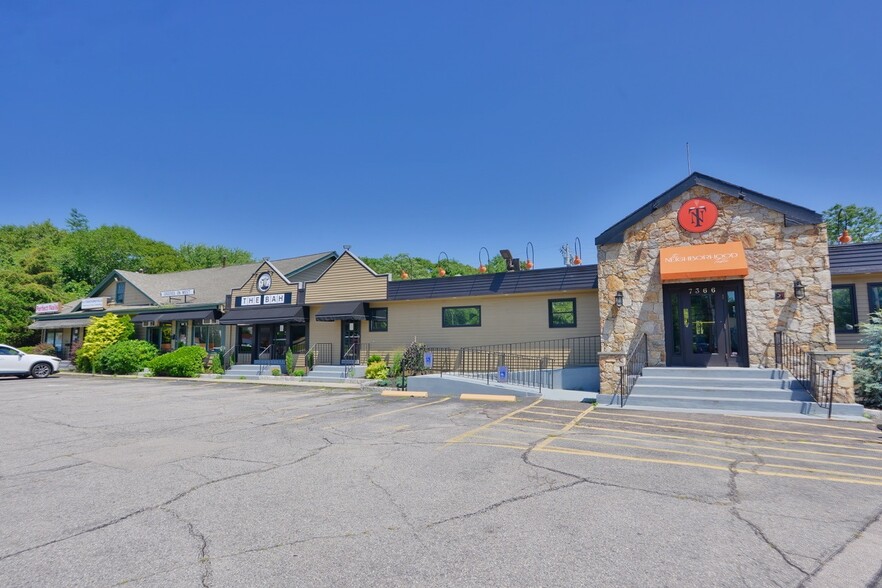 More Photos Of 7354-7366 Post Rd, North Kingstown Restaurant For Sale