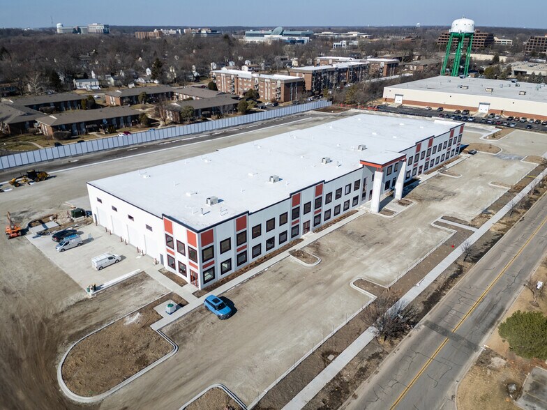 More Photos Of 4514 Western ave, Lisle Industrial For Lease