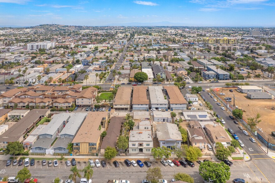 More Photos Of 1526-1532 Cedar Ave, Long Beach Apartments For Sale