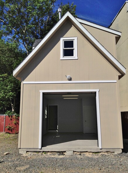 More Photos Of 15 S 7th Ave, Long Branch Self Storage For Lease