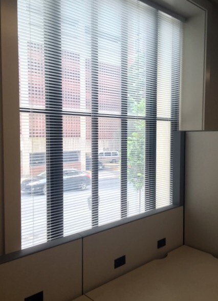 More Photos Of 202 N Duke St, Lancaster Office For Sale